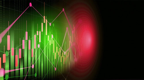Candlesticks-525899384-AS-iamchamp