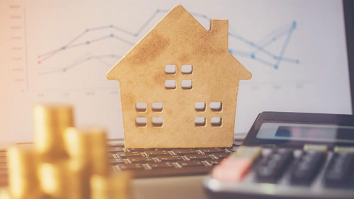 Haus-Muenzen-Taschenrechner-208552138-AS-chingching