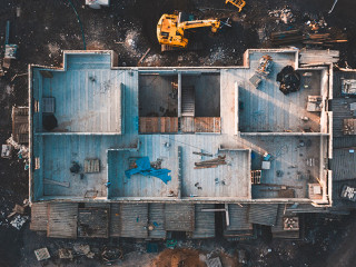 Baustelle-268225711-AS-Piranhi