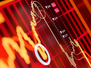 Candlesticks-rot-331489590-AS-James-Thew