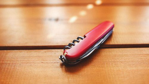 Taschenmesser-791277-PB-kaboompics