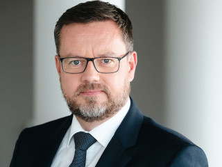 Dr-Peter-Schwark-2023-GDV