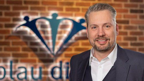 Heiko-Kobold-2023-blau-direkt