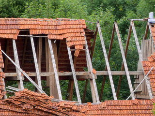 Climate change, roof truss destruction