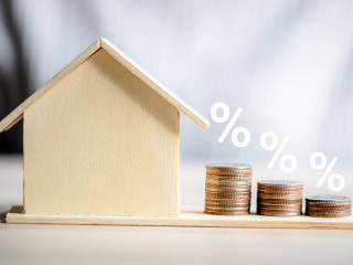 Coins stack arrangement from minimum to maximum on a model home