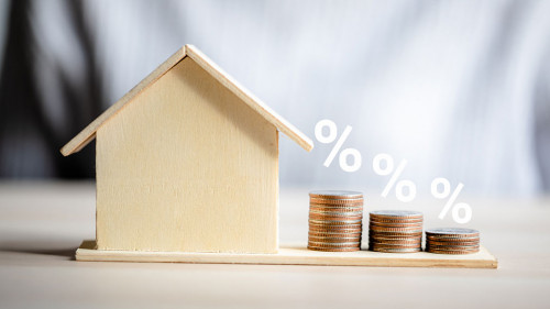Coins stack arrangement from minimum to maximum on a model home
