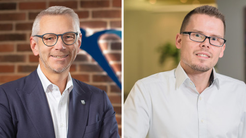 Drueckerhammer-Justmann-2023-blau-direkt-zeitsprung