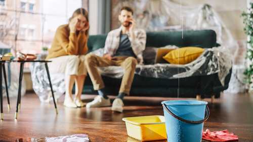 Roof is Leaking or Pipe Rupture at Home: Panicing Couple In Desp