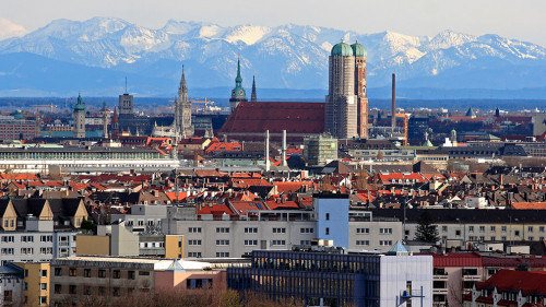 Munich with view of the alps