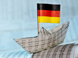 Zahlen-Schiff-Deutschland-Flagge-42348405-AS-gopixa