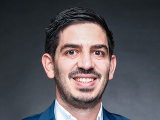 Deniz-Tobias-Yilmaz-2023-Policen-Direkt