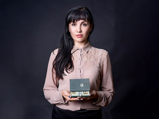 Frau-Haus-6795378-PB-OleksandrPidvalnyi