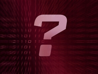 Fragezeichen-Symbol mit binärem Code im Hintergrund