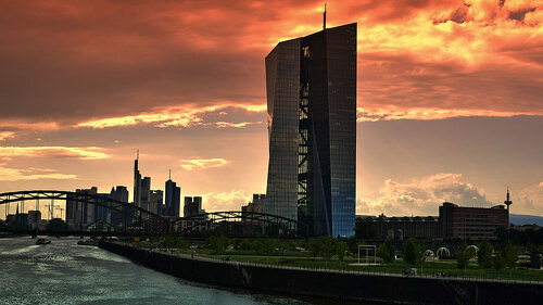 EZB-4148918-PB-nikon89