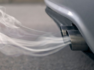 Auspuff-355808754-DP-Lightspruch