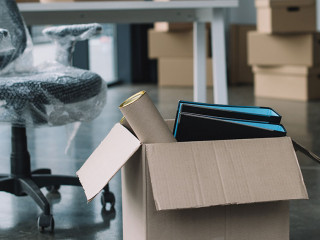 Buero-Umzug-190883828-DP-AllaSerebrina