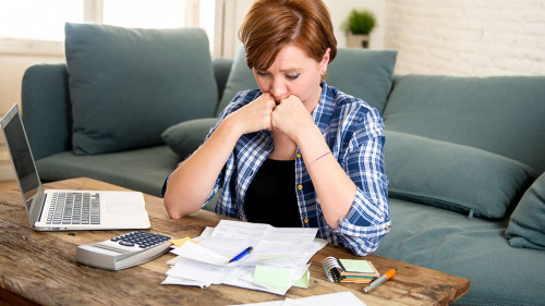 desperate woman banking and accounting home monthly and credit c