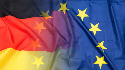 Deutschland-Europa-Flagge-393846014-DP-Savvatexture