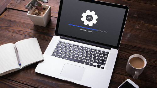 View of Installing update process with gearbox percentage progre