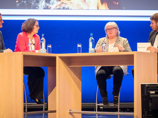 Abschlussdiskussion-Schadenmanagement-u-Assistance-2024-Versicherungsforen-Leipzig