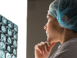 doctor looking at the x-ray