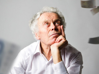 Old man in white and Euro.