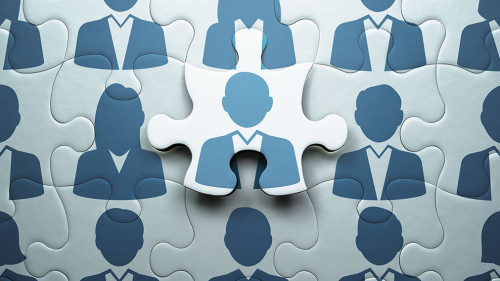 Selecting person and building team. Human resource management an