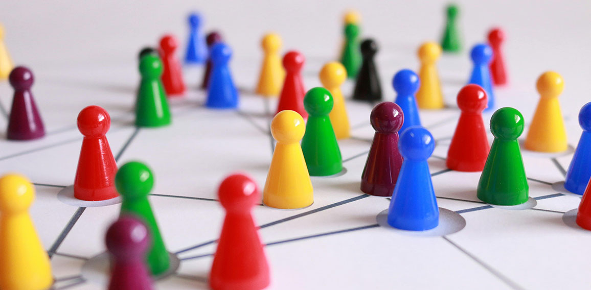 Spielfiguren-Netzwerk-163064-PX-Pixabay