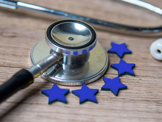 Stethoskop-Sterne-727241984-DP-izzuanroslan