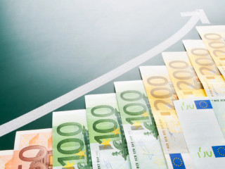 Pfeil-Geldscheine-9045622-DP-Ansonde