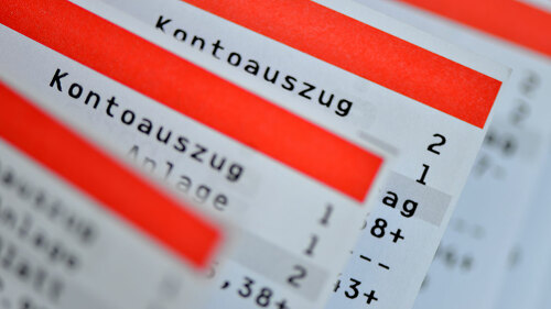 Kontoauszug, Bank, Girokonto, Dispo, Zinsen, Sparen, Geld