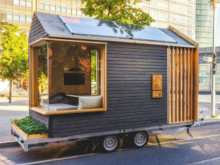 Tiny-House-Sofa-Sessions-2024-Allianz-Trade