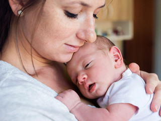 Mutter-Kind-127187044-DP-halfpoint