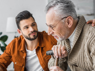 Vater-Sohn-253631466-DP-AllaSerebrina