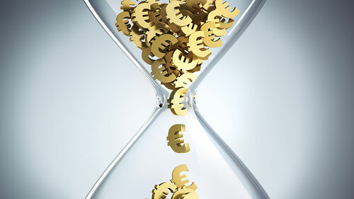 Zeit ist Geld - Sanduhr Closeup