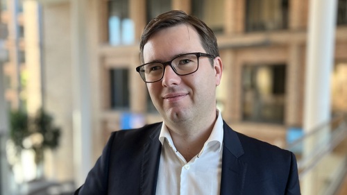Dr. Alexander Schmidt