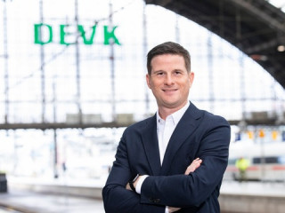 Dr. Michael Zons ist im Vorstand der DEVK zuständig für die Lebensversicherung.