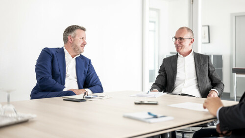 Oliver Schoeller und Andreas Eurich, Vorstandsvorsitzende der BarmeniaGothaer