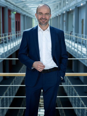 Steffen Guttenbacher, Vorstand für Komposit, Services und IT der VPV