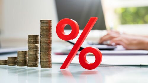 Wie die Autoren der Studie darlegen, wird die deutsche Mittelschicht durch das Einkommensteuersystem überproportional stark belastet.