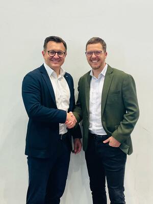 Christian Schwalb, Geschäftsführer des BU-Expertenservice (links) und Marcel Arndt, Vorstand und COO bei VB Select AG