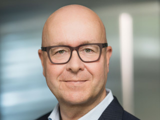 Alexander Poppe ist Beirat der Beteiligungsgesellschaft Amauris Invest.