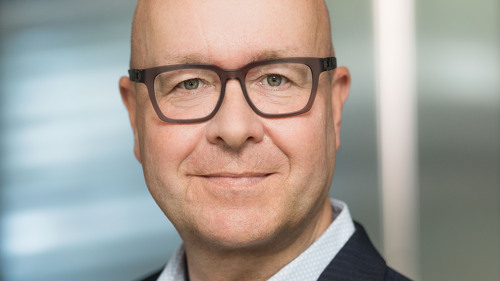 Alexander Poppe ist Beirat der Beteiligungsgesellschaft Amauris Invest.