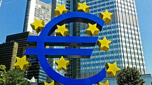 Die Europäische Zentralbank (EZB) hat den Leitzins erneut gesenkt und setzt damit ihren Zinssenkungskurs fort.