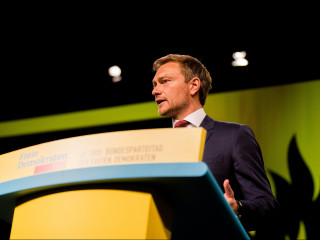 Die FDP-Fraktion im Bundestag hat einen Antrag zur Reform der Altersvorsorge eingebracht.