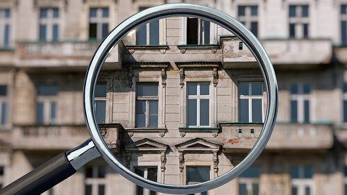 Wer eine Eigentumswohnung vermietet und regelmäßig in die Erhaltungsrücklage einzahlt, kann diese Beträge nicht sofort steuerlich geltend machen.