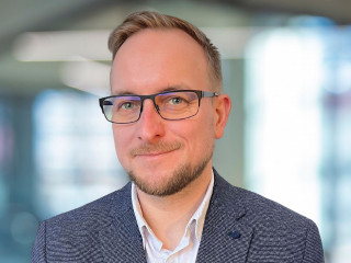 Zum 1. März 2025 verstärkt Tobias Fröhlich das Team der RapidResponse GmbH als neuer Leiter des Geschäftsbereichs IT-Security & Incident Response.