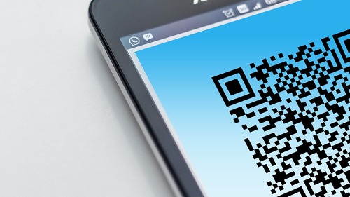 Beim sogenannten „Quishing“ platzieren Täter manipulierte QR-Codes auf vermeintlich amtlichen Dokumenten oder Strafzetteln.