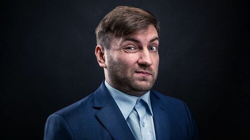 Heute weiß Max: Mit einer frühzeitigen Steuerberatung hätte er Tausende Euro einsparen können.