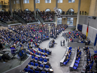 Klare Mehrheit für milliardenschwere Investitionen